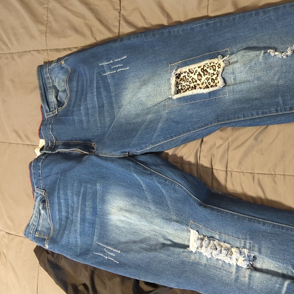 LB leopard pants
